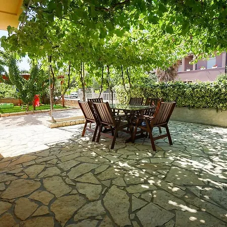 Kapovic Appartement *